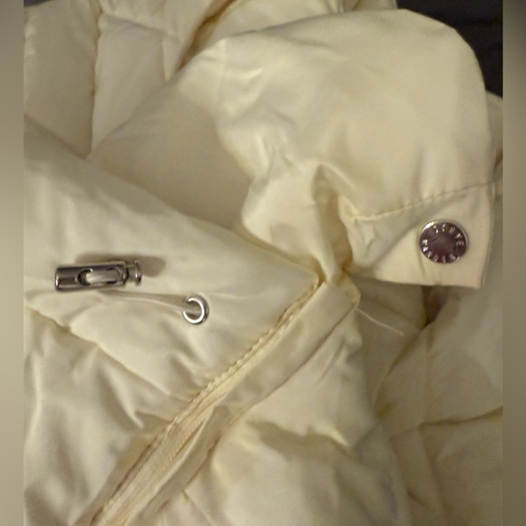 NWOT STEVE MADDEN Women's Cream Quilted Long Coat - Size XS - Picture 10 of 13